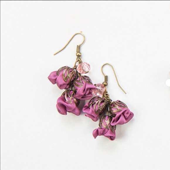 Handmade Earrings and Necklace Set - Picture 2 of 8